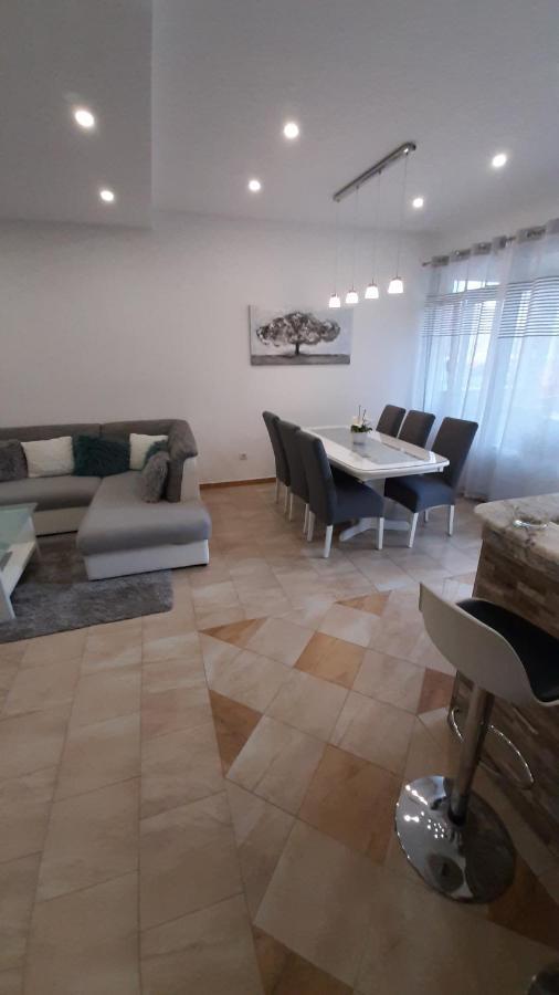 Apartments Ljube Makarska Exterior foto